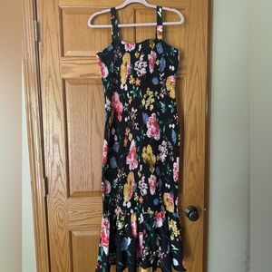 Floral bodycon dress NWT